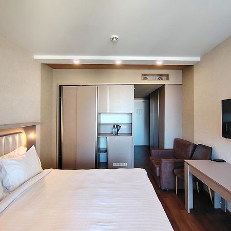 Aphrodite Apartments باتومي المظهر الخارجي الصورة